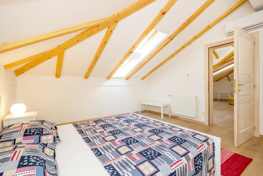 סווטי יוראי Apartment Barbina Kastelina חדר תמונה