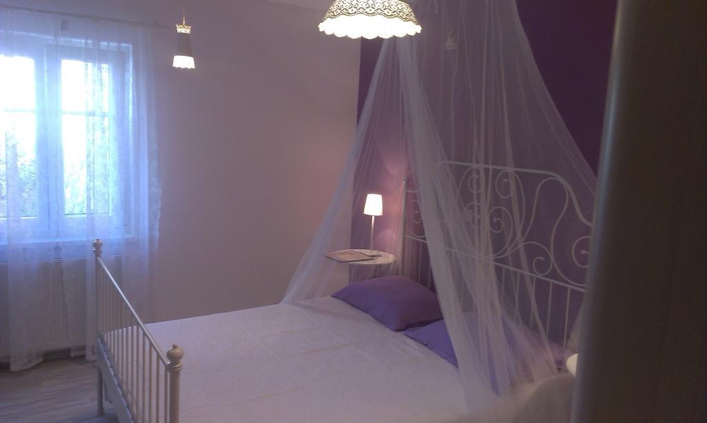 סווטי יוראי Apartment Barbina Kastelina חדר תמונה